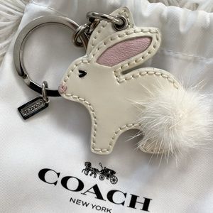 NWOT Adorable off white patent leather Coach rabbit keychain
